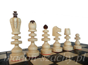 marmorista veistetyt shakkinappulat, magneetti, turnausvalmistaja Puola